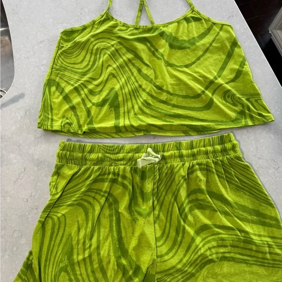 Beyond Yoga Sleep Set Womens Swirl Green Relax and Recharge Loungewear - Picture 2 of 9